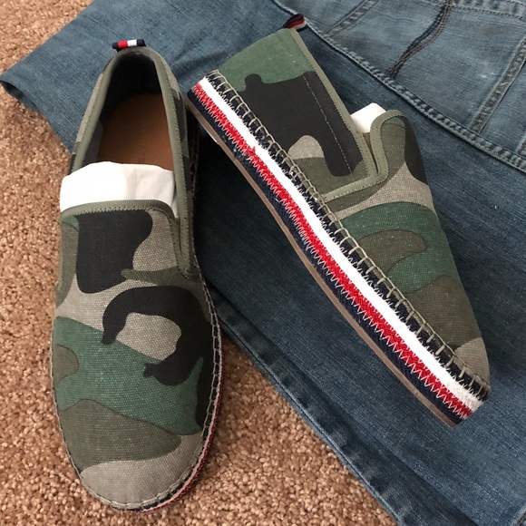 tommy hilfiger camo shoes